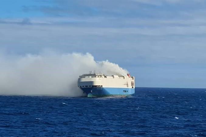 Cargo-Ship-Full-of-Luxury-Cars-on-Fire-in-the-Atlantic-Ocean`