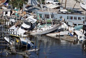 Hurricane-Ian-Wrecks-Havoc-in-Florida