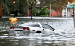 Hurricane-Ian-Wrecks-Havoc-in-Florida